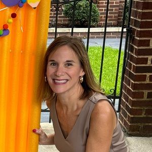 Meet your Posher, Becky